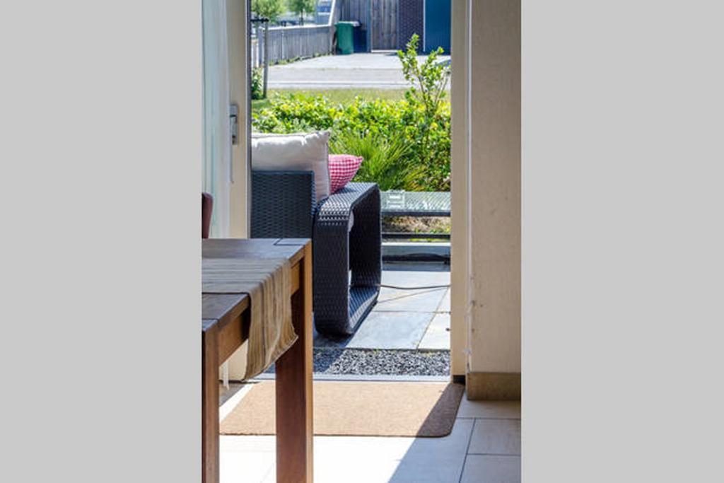 B&B Almere Luaran gambar