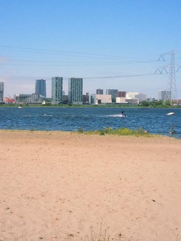 B&B Almere Luaran gambar