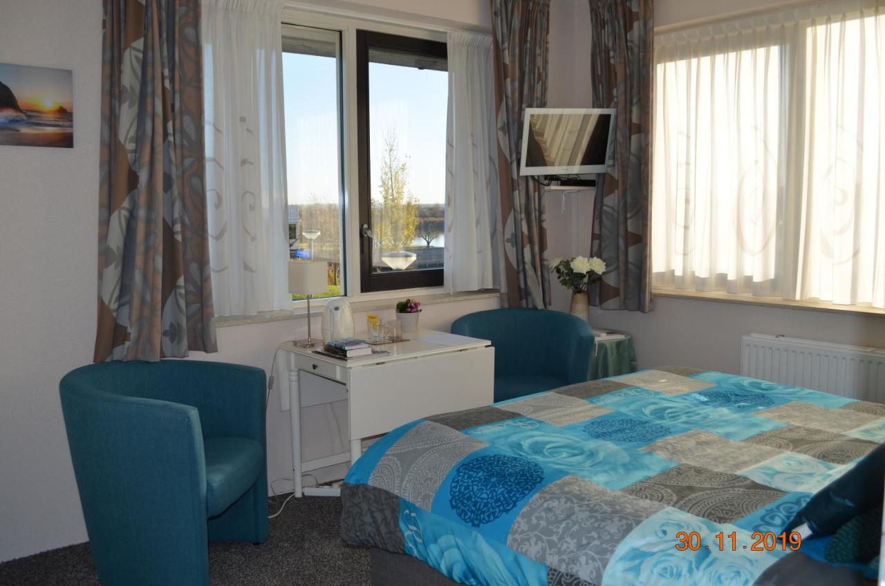 B&B Almere Luaran gambar