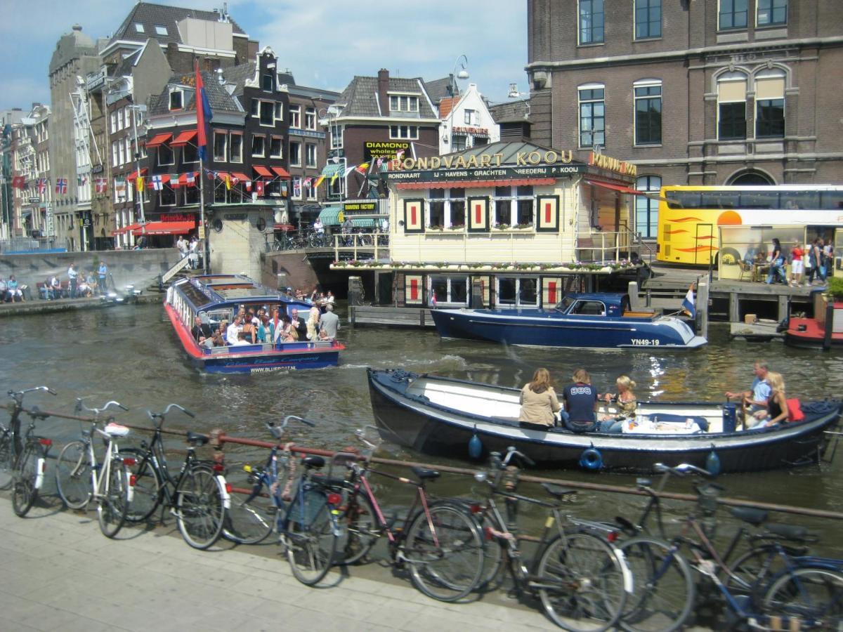 B&B Almere Luaran gambar