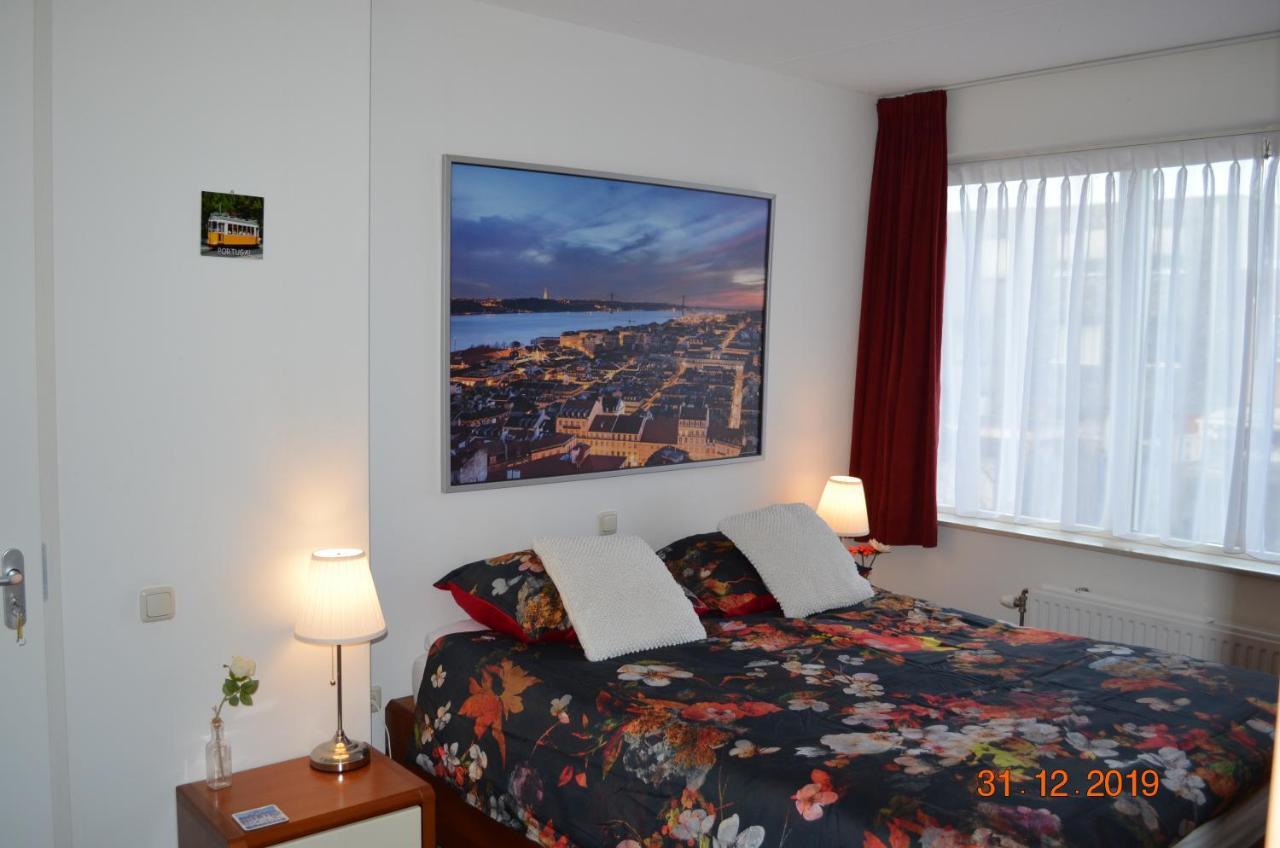 B&B Almere Luaran gambar